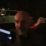 Stefano Pioli nella calca dei cronisti