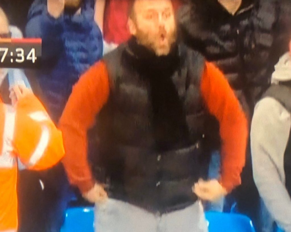 Razzismo nel derby di Manchester