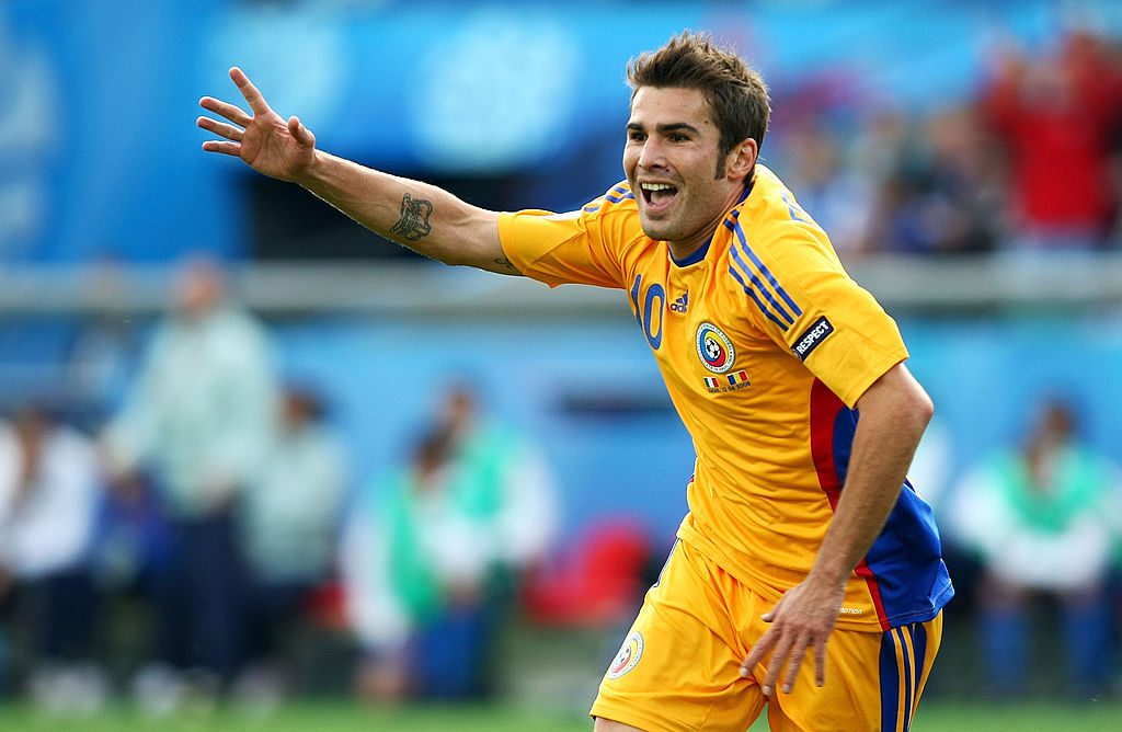 Italy v Romania - Group C Euro 2008