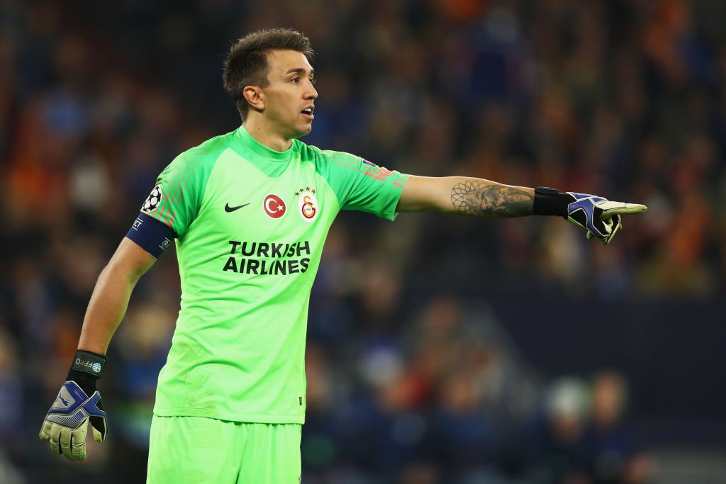 FC Schalke 04 v Galatasaray - UEFA Champions League Group D