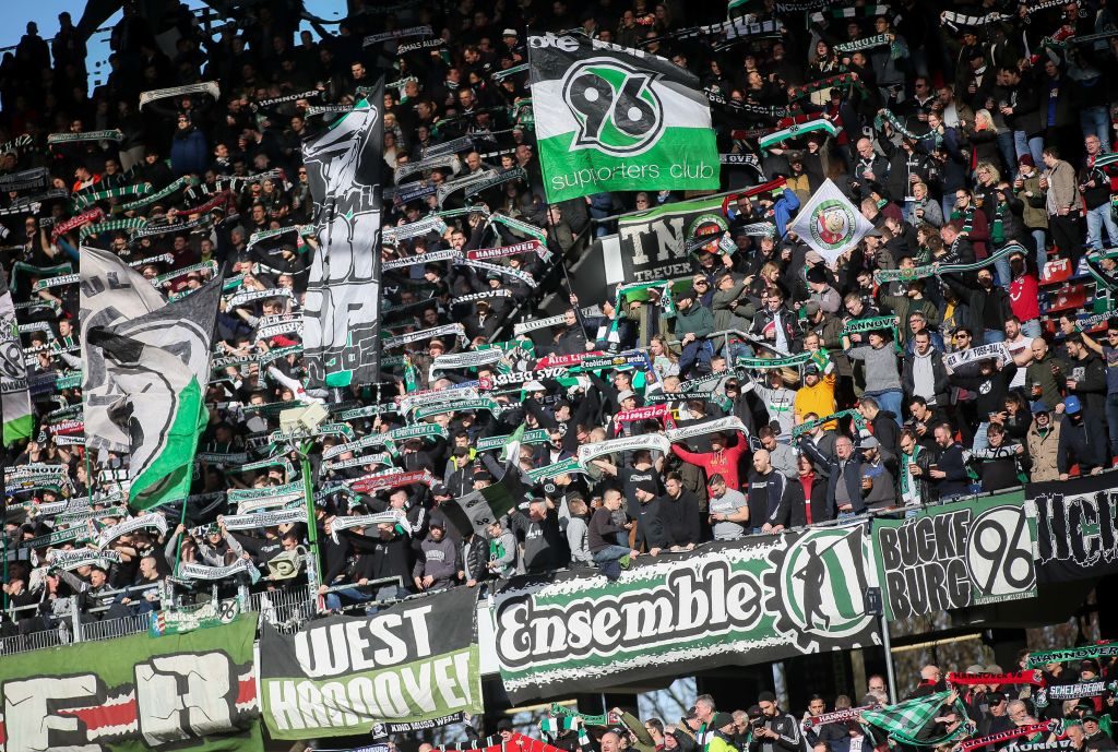 Hannover 96 v Hamburger SV - Second Bundesliga