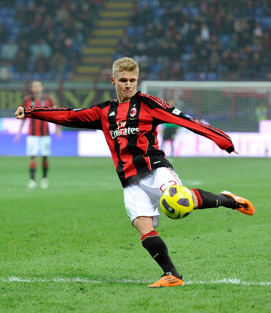 AC Milan v AS Bari - Tim Cup