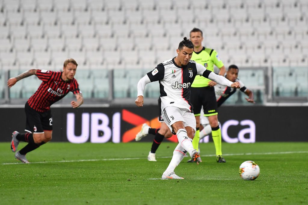 Juventus v AC Milan - Coppa Italia: Semi-Final Second Leg