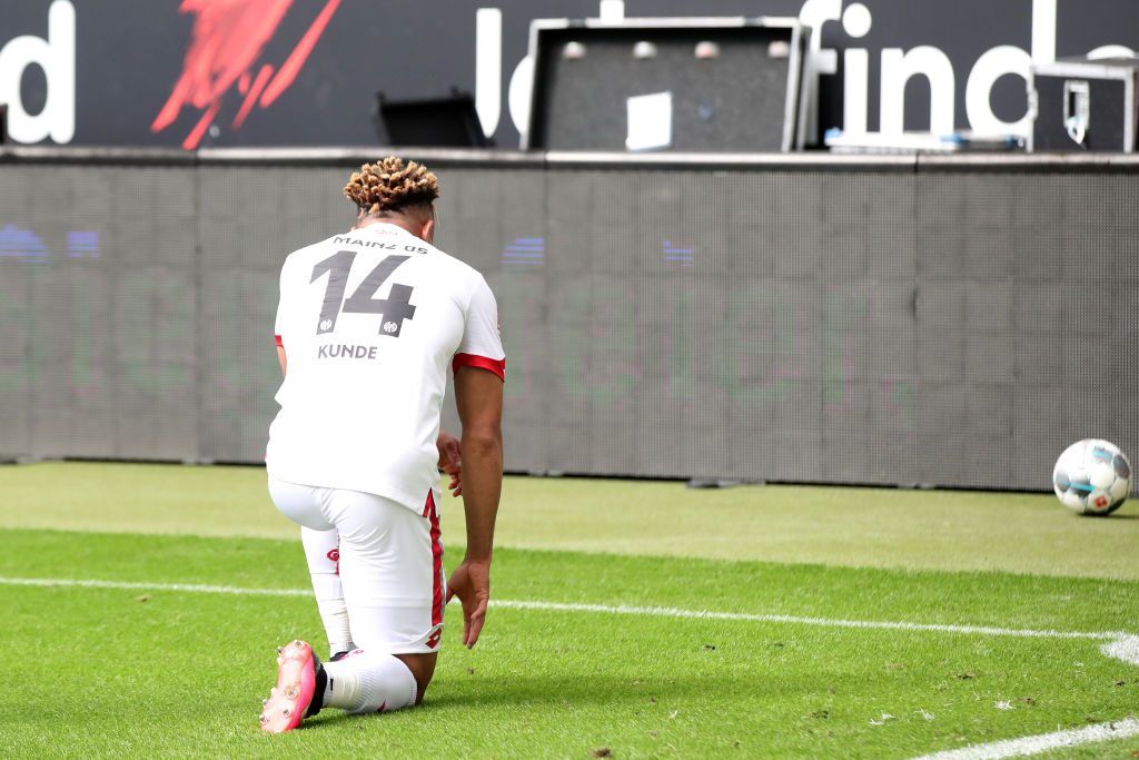 Eintracht Frankfurt v 1. FSV Mainz 05 - Bundesliga