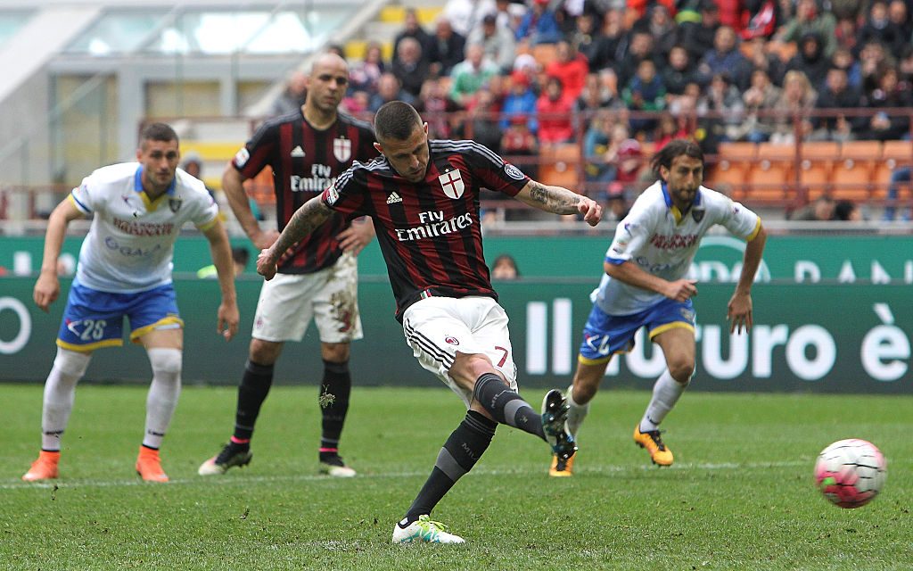 AC Milan v Frosinone Calcio - Serie A
