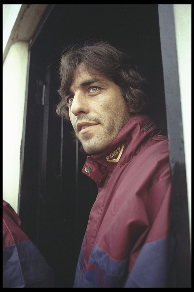 A portrait of Pauolo Futre of West Ham