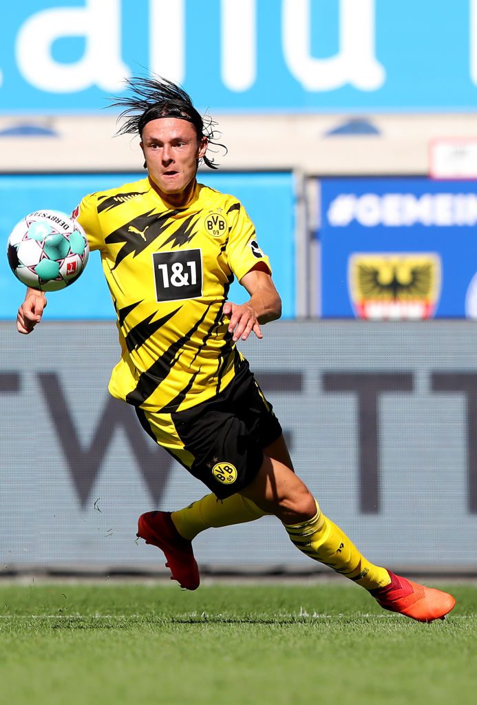 MSV Duisburg v Borussia Dortmund - Schauinsland-Reisen Cup Der Traditionen