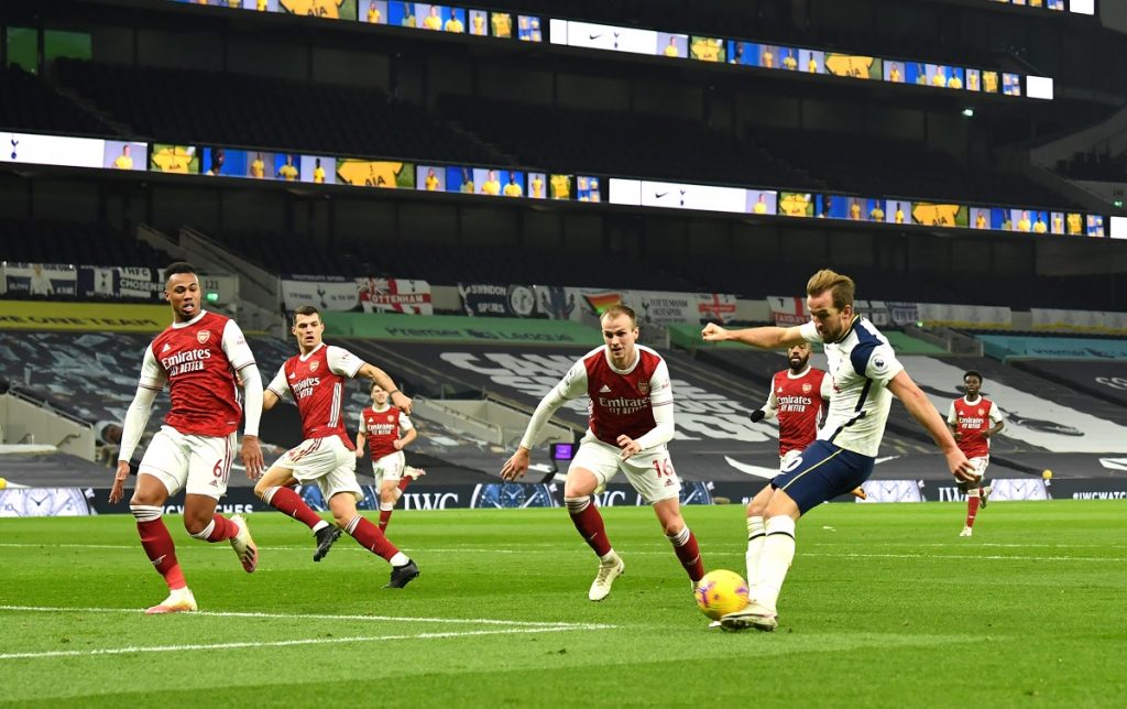 Tottenham batte Arsenal 2-0