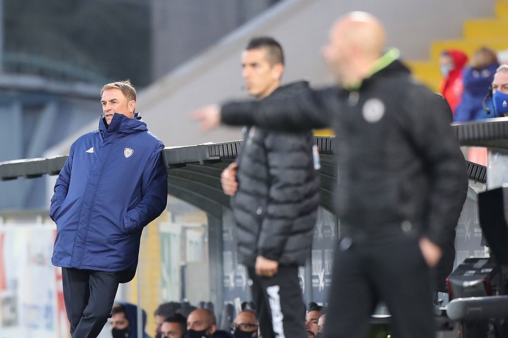 Semplici amareggiato dopo Spezia-Cagliari