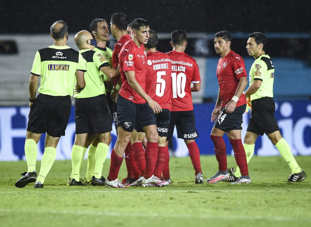 Racing Club v Independiente - Copa de la Liga Profesional 2021