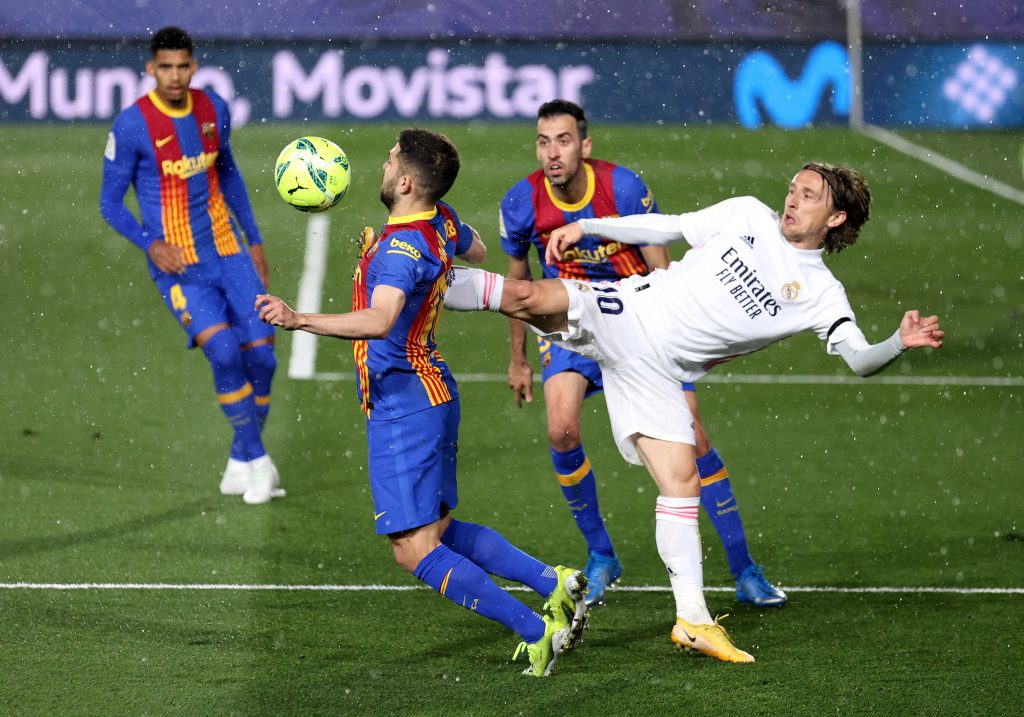 Real Madrid v FC Barcelona - La Liga Santander