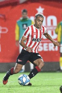 Estudiantes v Defensa y Justicia - Superliga 2019/20