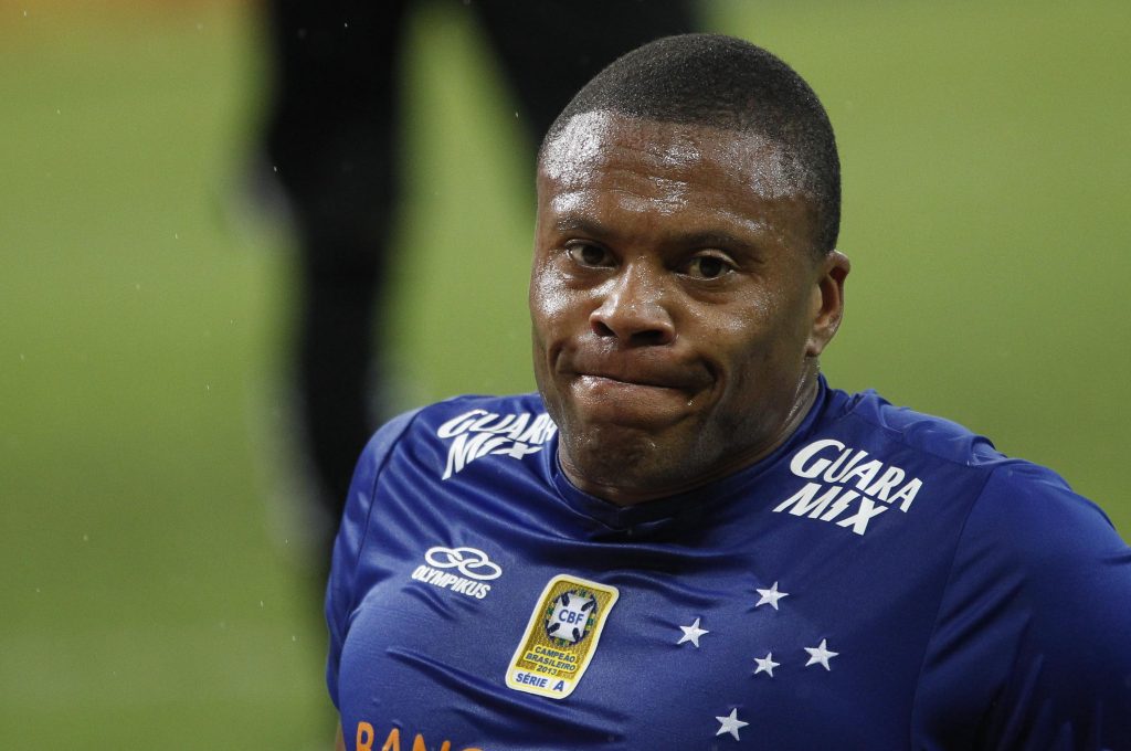 Cruzeiro v Criciuma - Brasileirao Series A 2014