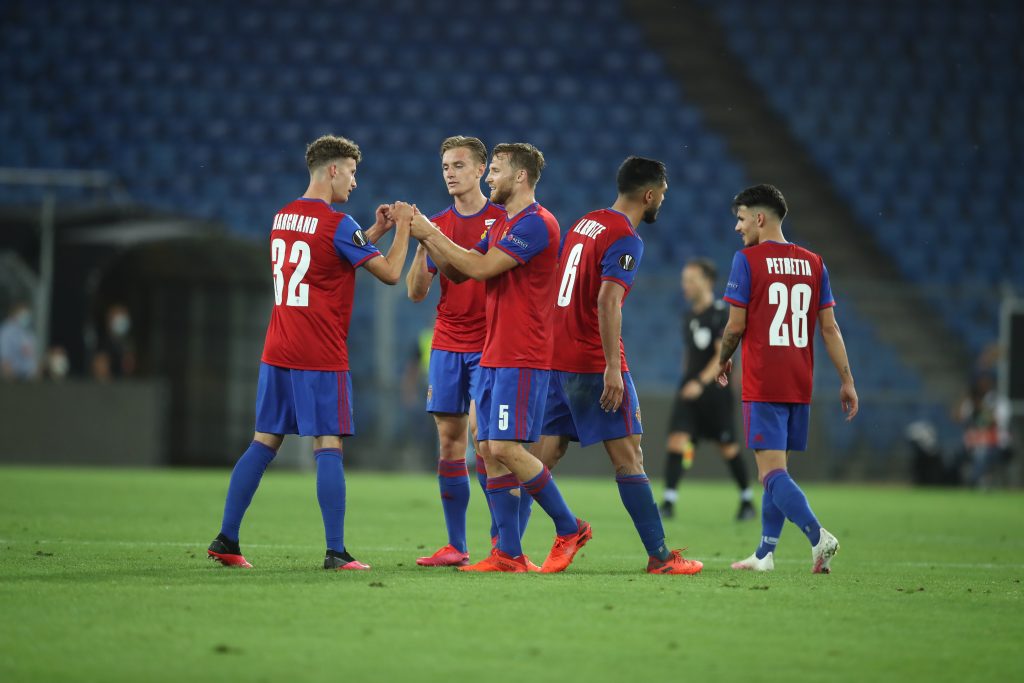 FC Basel v Eintracht Frankfurt - UEFA Europa League Round of 16: Second Leg