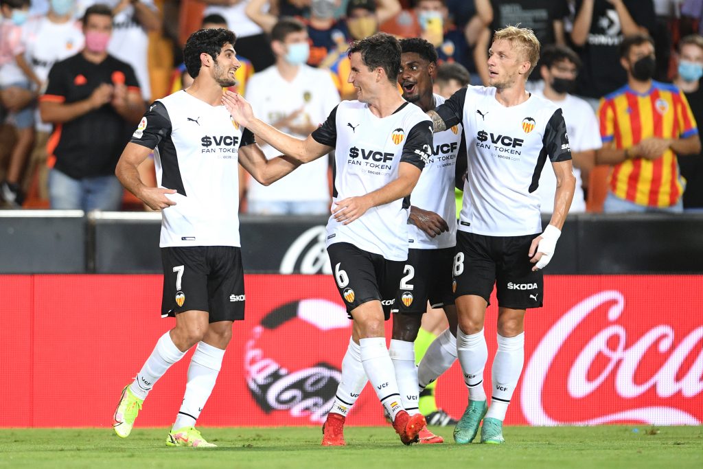 Valencia CF v Deportivo Alaves - La Liga Santander