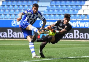 Deportivo Alavés v Levante UD - La Liga Santander
