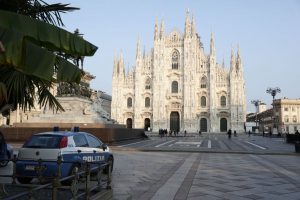 MAXISCHERMO MILAN DAL NI AL NO