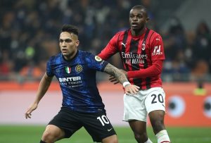 BEST DEFENSIVE PLAY AC MILAN