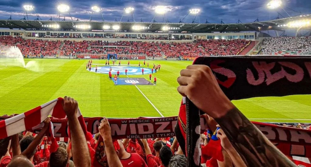 DERBY LODZ VARSAVIA