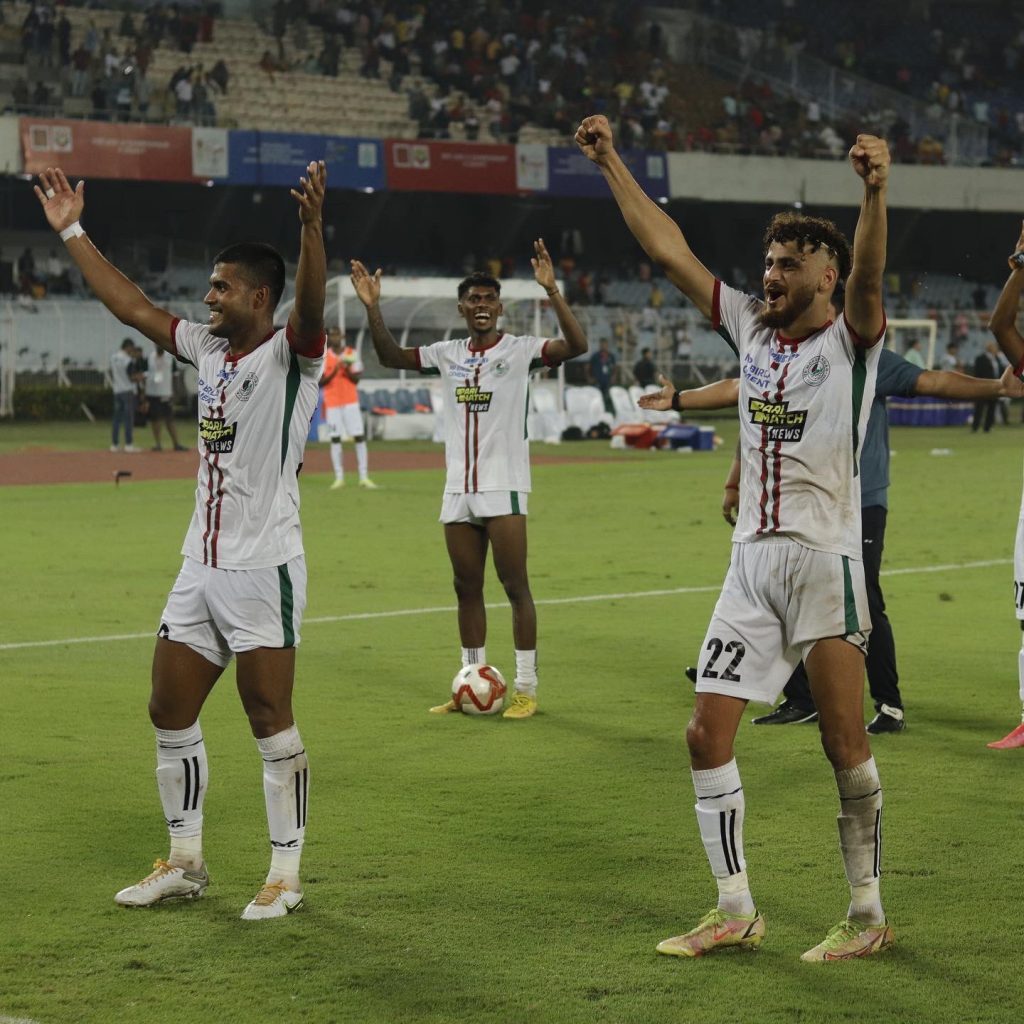 DOMINIO NEL DERBY DI CALCUTTA