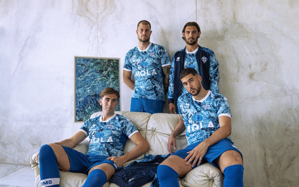 NUOVA MAGLIA COMO
