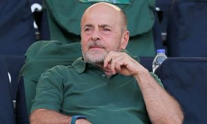IL PRESIDENTE SI DIMOSTRA GENEROSO