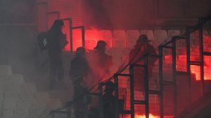 L'EINTRACHT SI DISSOCIA