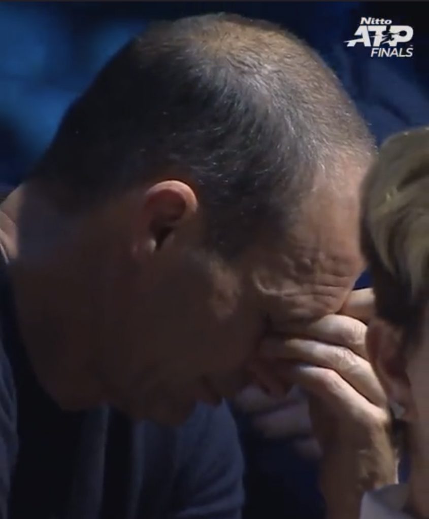 FISCHI AD ALLEGRI