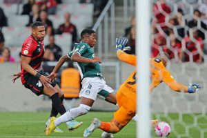 Athletico Paranaense v Palmeiras - Brasileirao 2022
