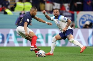 TENSIONE WALKER MBAPPE'
