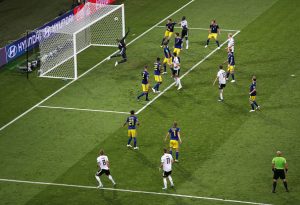 MERAVIGLIA KROOS
