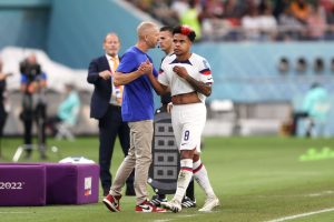 MCKENNIE DAI MONDIALI AL MERCATO