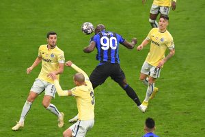 FC Internazionale v FC Porto: Round of 16 Leg One - UEFA Champions League