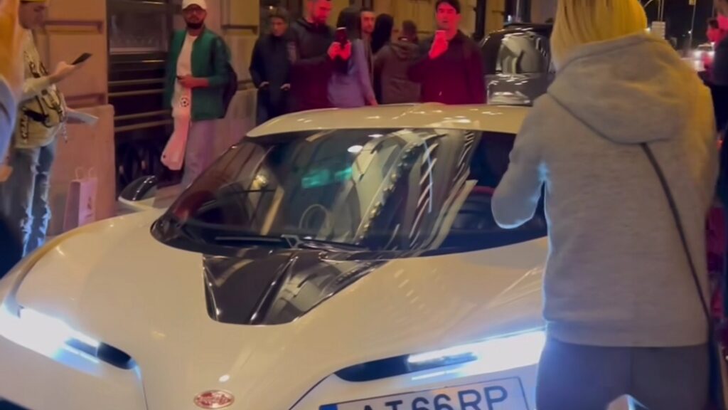 CR7 BUGATTI