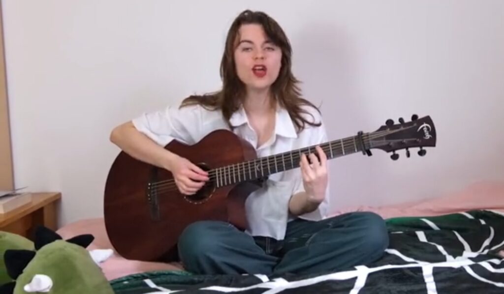 ELLIE DIXON