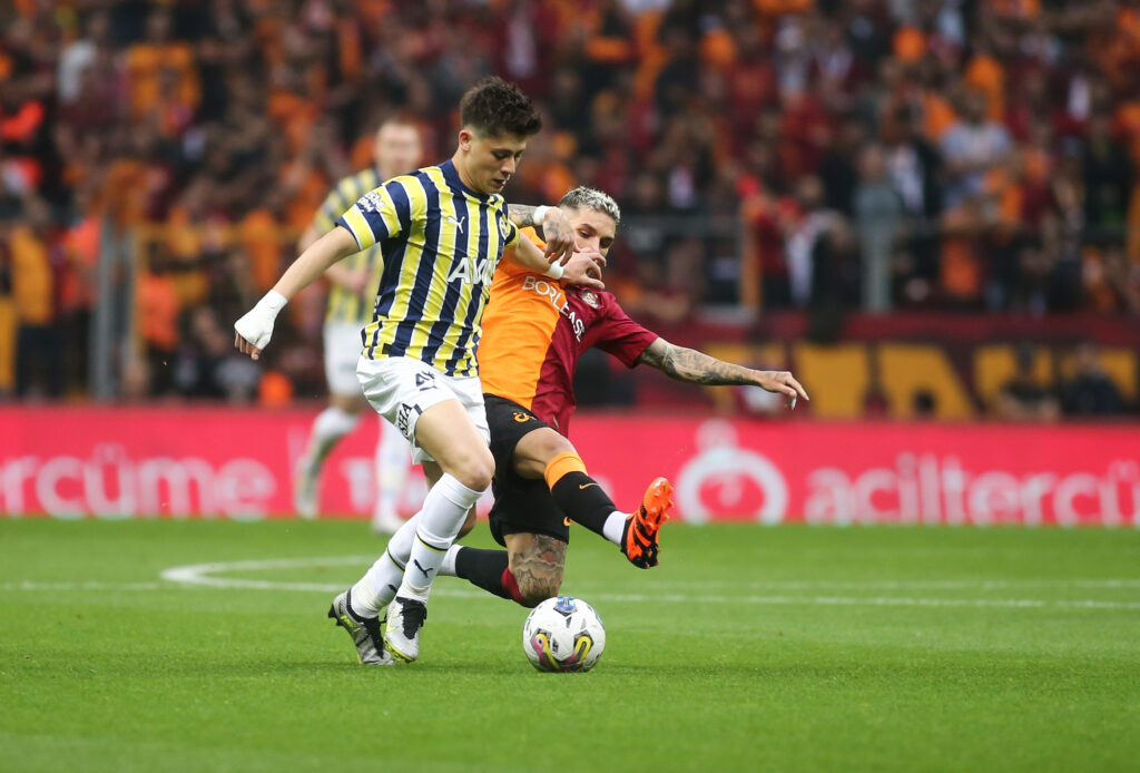Galatasaray v Fenerbahce - Super Lig