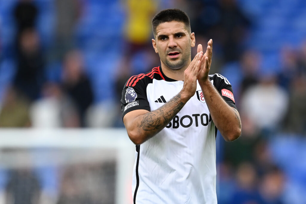 Everton FC v Fulham FC - Premier League