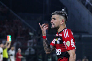 Olimpia v Flamengo - Copa CONMEBOL Libertadores 2023