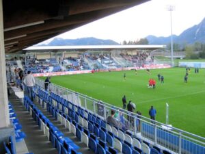 DERBY SALISBURGO