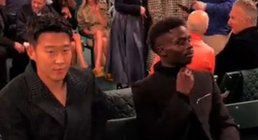 SON E SAKA