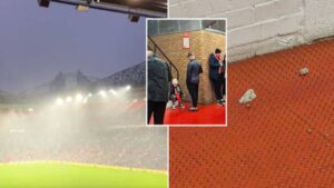 OLD TRAFFORD A PEZZI