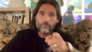BOBO VIERI TV
