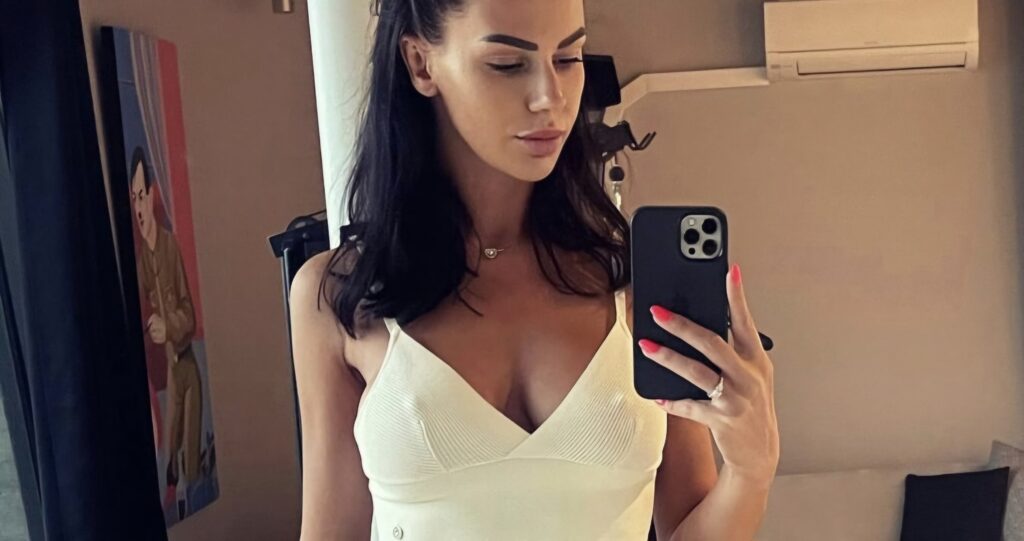ERJONA