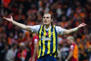 Galatasaray v Fenerbahce - Turkish Super League