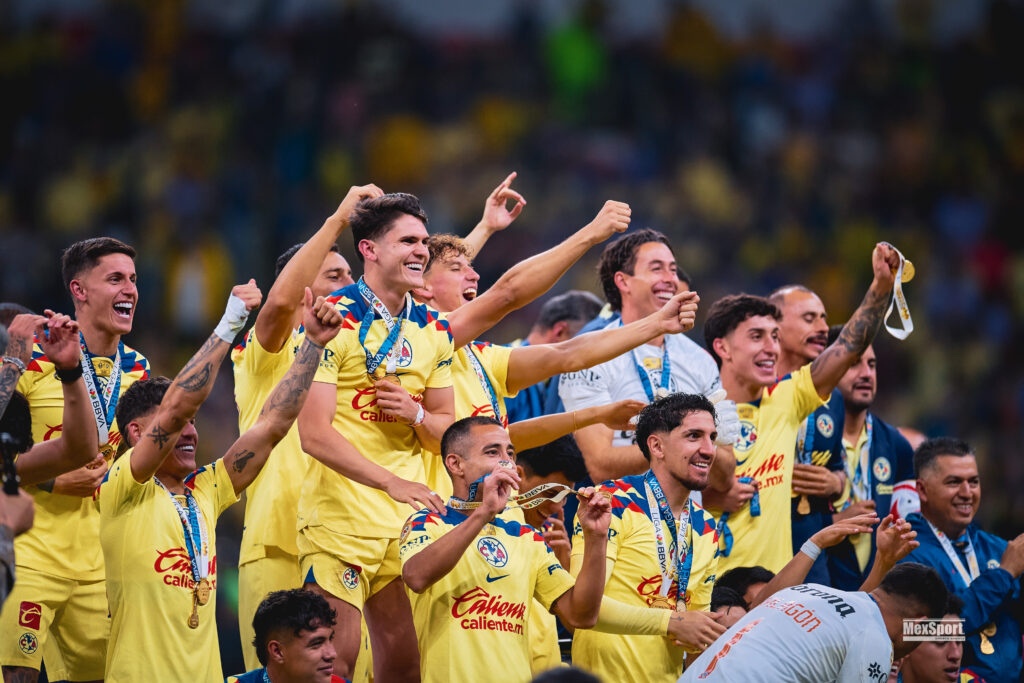 Esultanza-Club-America