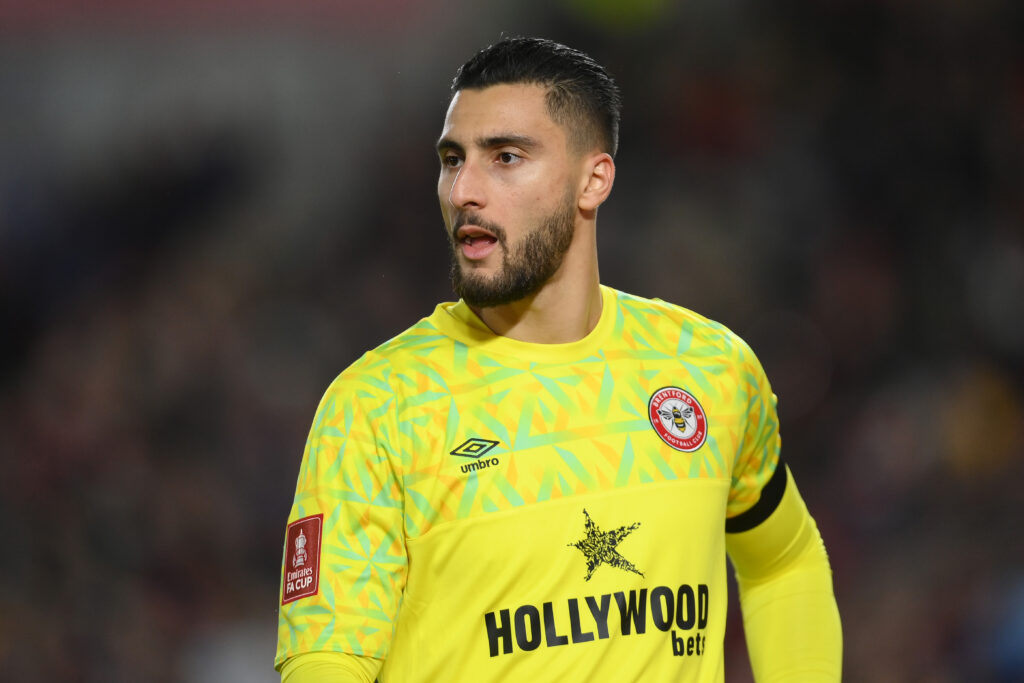 Aek Atene, ecco Strakosha dal Brentford 