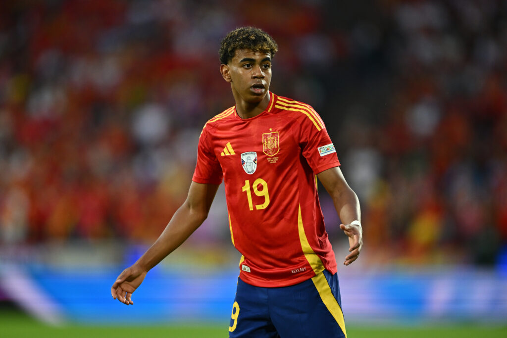 Lamine Yamal, Spagna