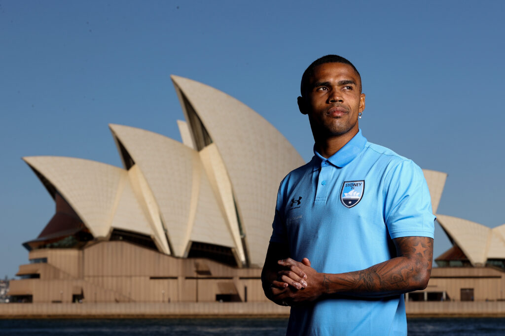 Douglas Costa