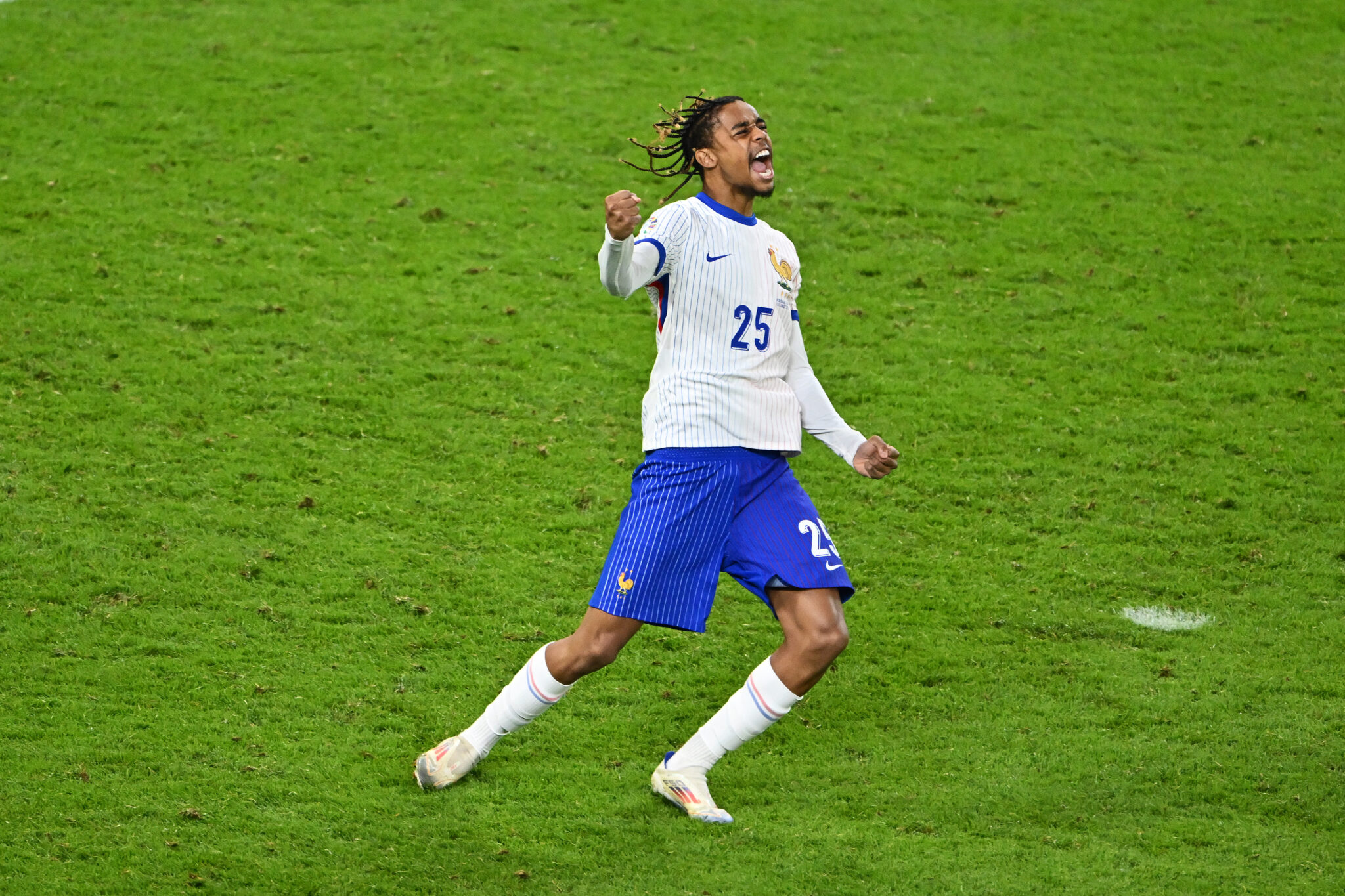 barcola da primato 232 il francese pi249 giovane in gol al debutto mondiale dai tempi di henry da Derbyderbyderby.it barcola da primato 232 il francese pi249 giovane in gol al debutto mondiale dai tempi di henry