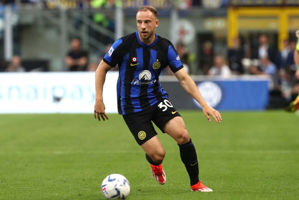 Carlos Augusto con l'Inter